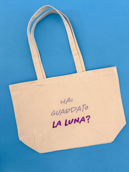 hai guardato la luna?